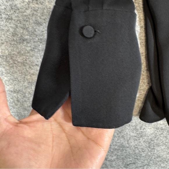 Vince Black Silk Blend Blouse  Long Sleeve Minimalist Workwear Top Size S - Picture 9 of 16